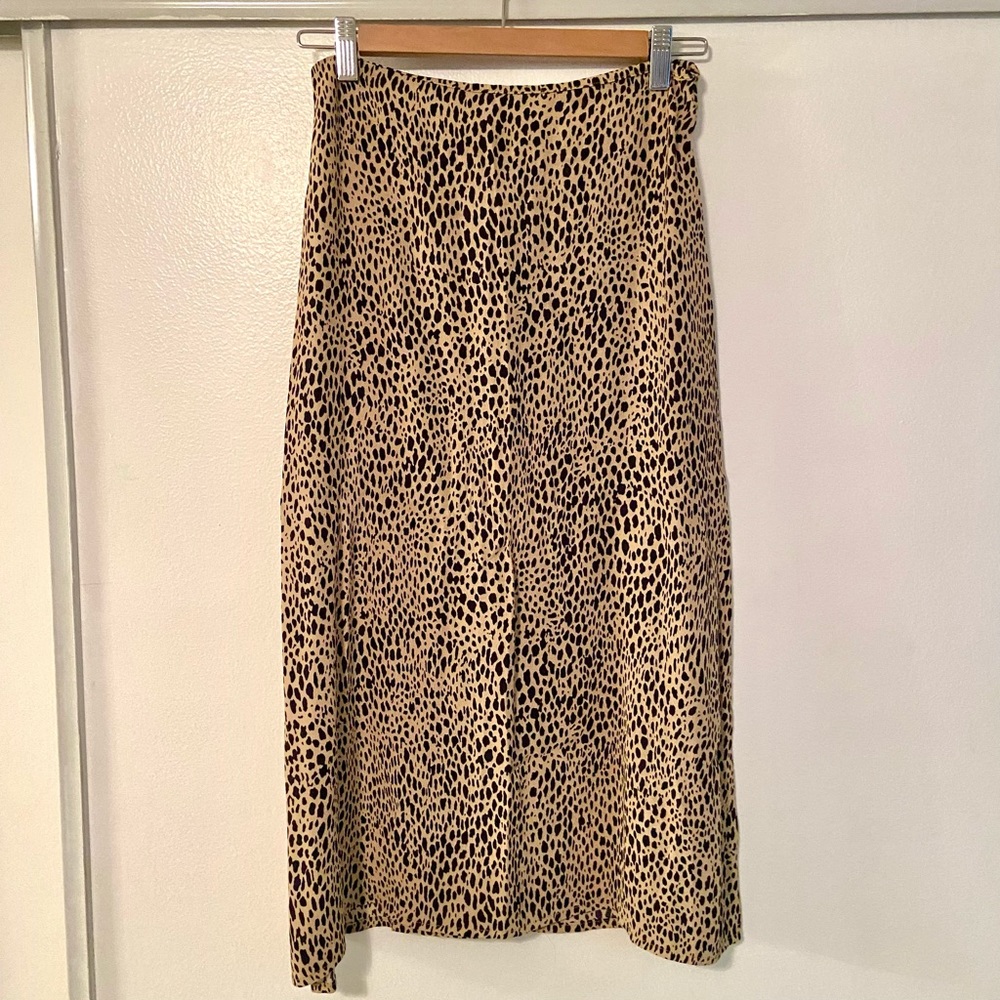 Brandy Melville Leopard Phoebe Midi Skirt